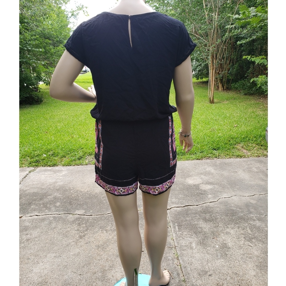 Romper - Picture 2 of 4